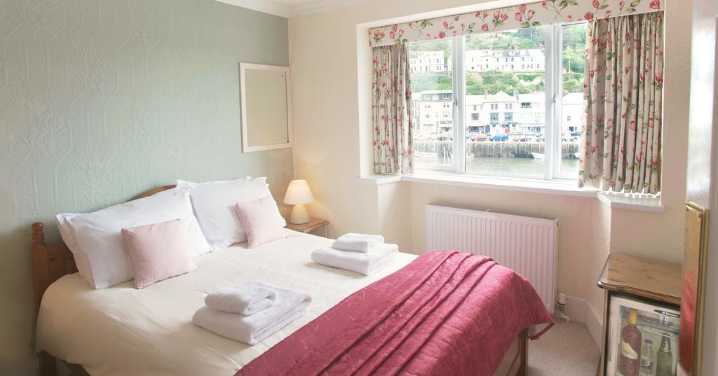 The Old Bridge House Hotel Looe Eksteriør billede